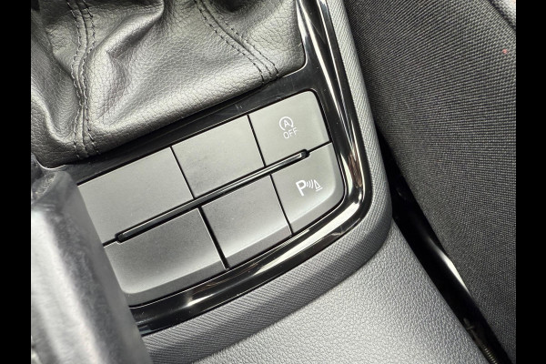 Škoda SCALA 1.0 TSI automaat Business Edition, CarPlay, Panoramadak, Trekhaak
