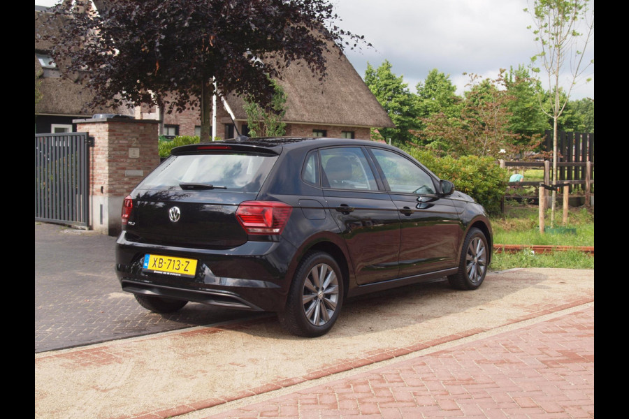 Volkswagen Polo 1.0 MPI Comfortline Business | Apple Carplay | Cruise Control |