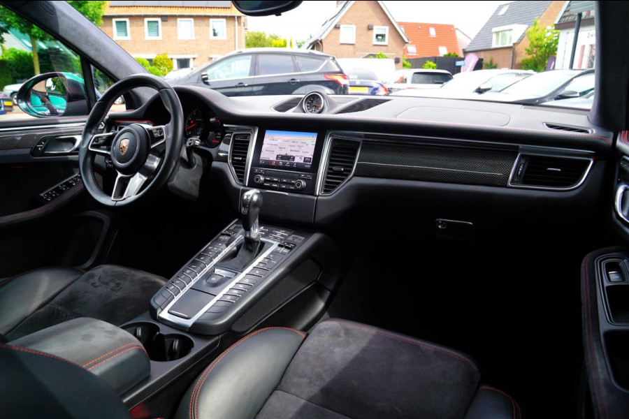 Porsche Macan 3.6 Turbo Performance Package | 440pk | PASM | Glazen Pano | Sport Chrono | Carbon Interieur