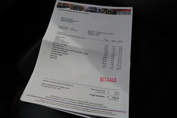 Porsche Macan 3.6 Turbo Performance Package | 440pk | PASM | Glazen Pano | Sport Chrono | Carbon Interieur