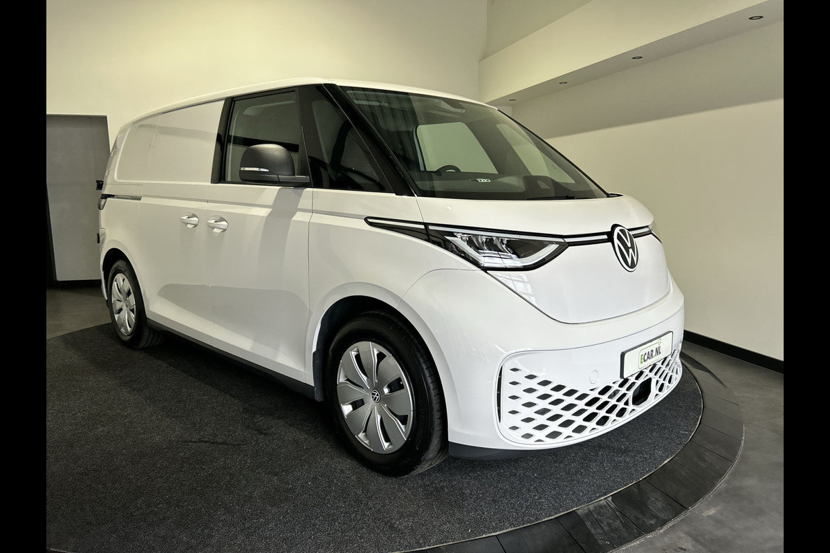 Volkswagen ID. Buzz Cargo 77 kWh | 3 zits! | Achterdeuren | Cruise Control | Parkeersensoren achter Volkswagen ID. Buzz Cargo 77 kWh | 3 zits! | Achterdeuren | Cruise Control | Parkeersensoren achter