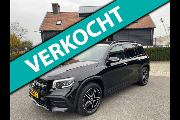 Mercedes-Benz Glb 200 AMG Line Night pakket Panoramadak AchteruirijCamera