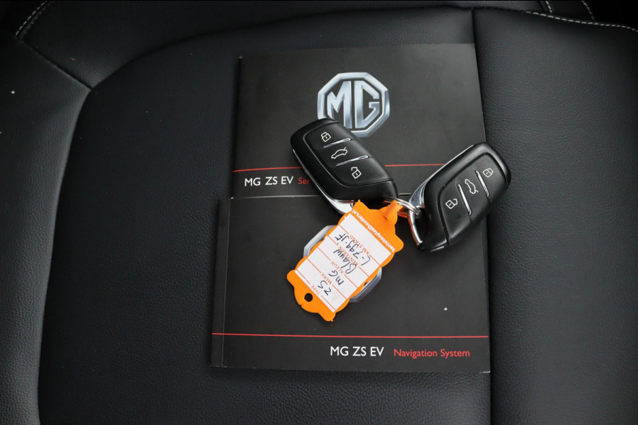 MG Mg Zs EV Luxury 45 kWh*PANO*LEER*ACC*NAVI*