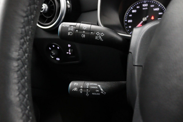 MG Mg Zs EV Luxury 45 kWh*PANO*LEER*ACC*NAVI*