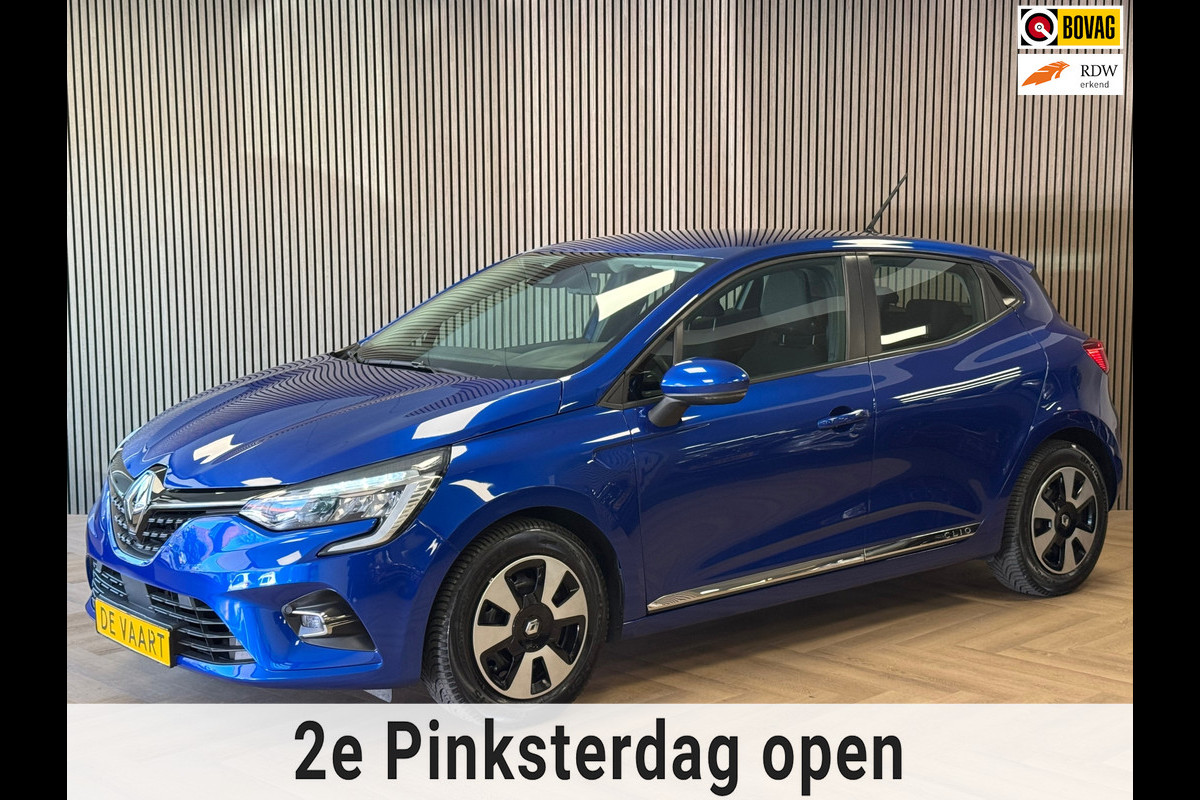 Renault Clio 1.0 TCe Business Zen TREKHAAK AIRCO PDC CRUISE NAVIGATIE BLUETOOTH LANE ASSIST KEYLESS-GO TELEFOONLADER USB AUX Renault Clio 1.0 TCe Business Zen TREKHAAK AIRCO PDC CRUISE NAVIGATIE BLUETOOTH LANE ASSIST KEYLESS-GO TELEFOONLADER USB AUX