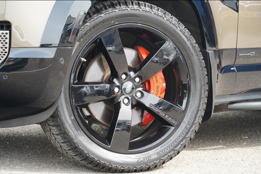 Land Rover Defender 110 3.0 P400 110 X 8-pers. / Milltek / Head-Up / Stoelkoeling / Pano / Trekhaak / Clearsight / Full Options!