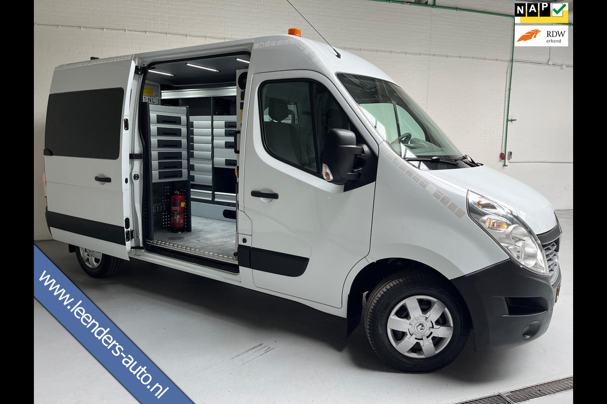 Renault Master Servicewagen T35 2.3 dCi 145pk euro6 L2H2 BOTT Inrichting, Victron omvormer, Standkachel, Trekhaak, RIJKLAARPRIJS! Renault Master Servicewagen T35 2.3 dCi 145pk euro6 L2H2 BOTT Inrichting, Victron omvormer, Standkachel, Trekhaak, RIJKLAARPRIJS!