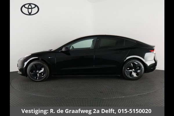 Tesla Model 3 Black Edition Standard RWD Plus 60 kWh | Navigatie | Panoramadak | Privacy Glass | ACCU 90%