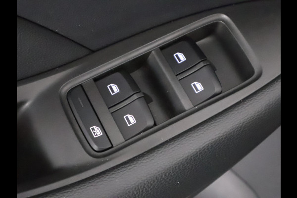 MG Mg Zs EV Luxury 45 kWh BIJNA 2020 | Leder | Schuif-/Kanteldak |