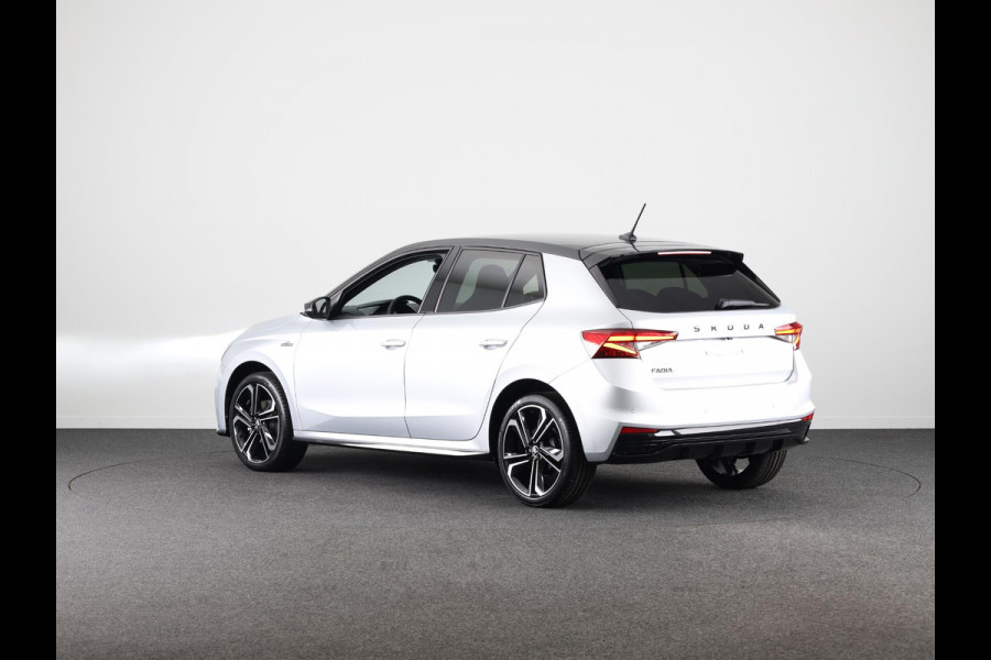 Škoda Fabia Monte Carlo 1.0 TSI 115 pk 7 versn. DSG | Travel assist plus | 18 inch lichtmetalen velgen | Verwarmbare voorstoelen | Zwart dak