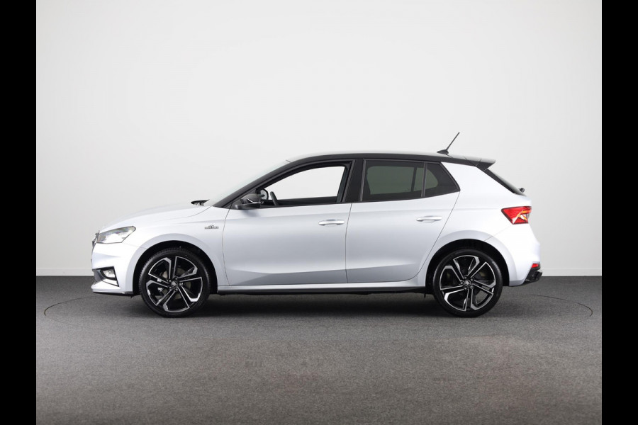 Škoda Fabia Monte Carlo 1.0 TSI 115 pk 7 versn. DSG | Travel assist plus | 18 inch lichtmetalen velgen | Verwarmbare voorstoelen | Zwart dak