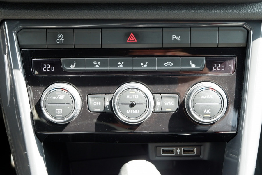 Volkswagen T-Roc 2.0 TSI 4Motion Sp. Autom. Rijklaarprijs 12MND BOVAG Garantie!