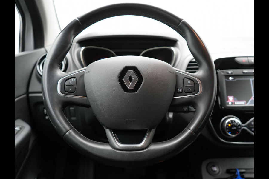 Renault Captur 1.3 TCe Intens Automaat 150pk | Trekhaak | Apple Carplay | Navigatie | DAB | Android Auto | Cruise Control | L.M. 17" | LED Koplampen |