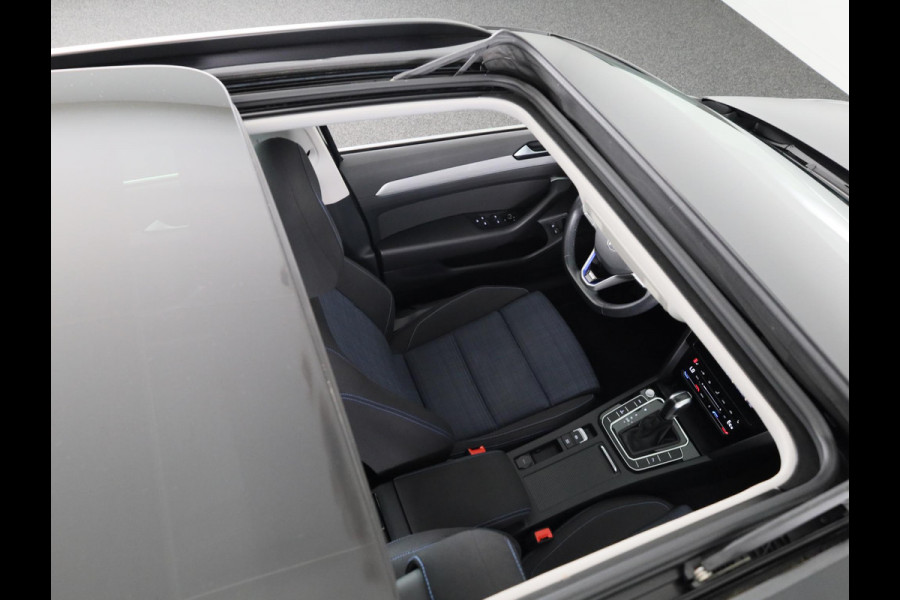 Volkswagen Passat Variant 1.4 TSI PHEV GTE Business 218PK DSG | Panorama dak | Trekhaak elektrisch | Stoelverwarming | Digitale cockpit |