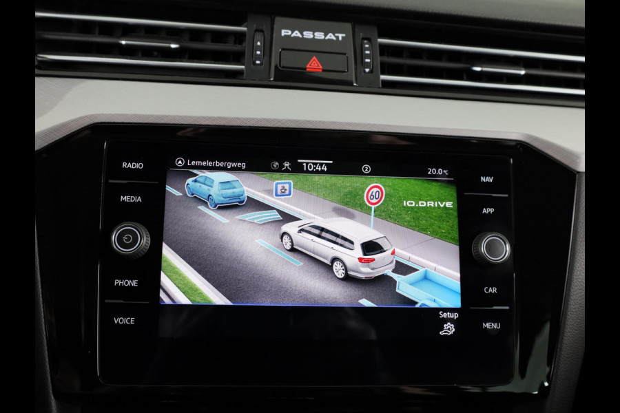 Volkswagen Passat Variant 1.4 TSI PHEV GTE Business 218PK DSG | Panorama dak | Trekhaak elektrisch | Stoelverwarming | Digitale cockpit |