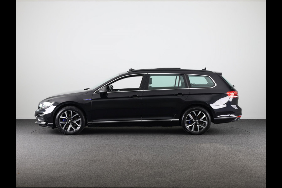 Volkswagen Passat Variant 1.4 TSI PHEV GTE Business 218PK DSG | Panorama dak | Trekhaak elektrisch | Stoelverwarming | Digitale cockpit |