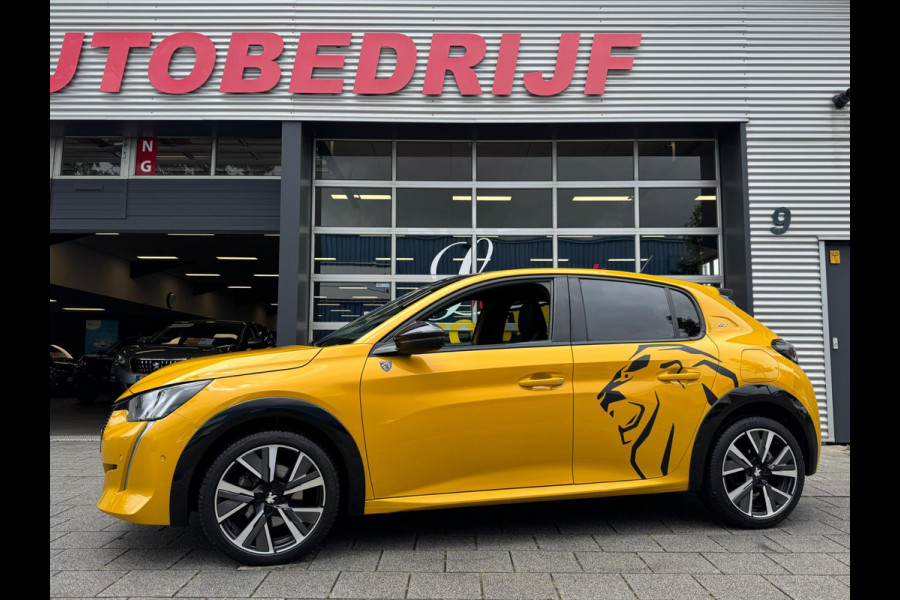 Peugeot 208 1.2 PureTech GT - Panorama dak I Navigatie I Airco I Sport pakket I 1/2 Leer I Trekhaak I Dealer onderhouden