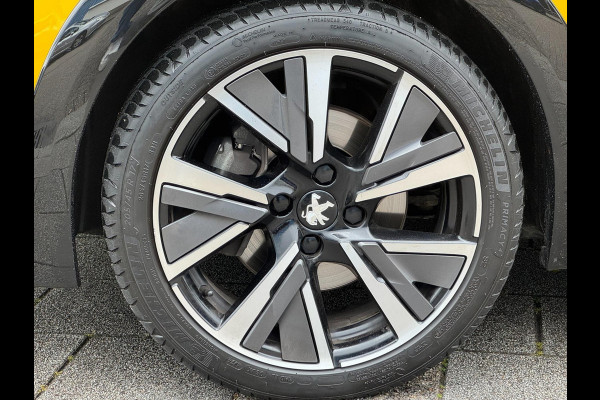 Peugeot 208 1.2 PureTech GT - Panorama dak I Navigatie I Airco I Sport pakket I 1/2 Leer I Trekhaak I Dealer onderhouden
