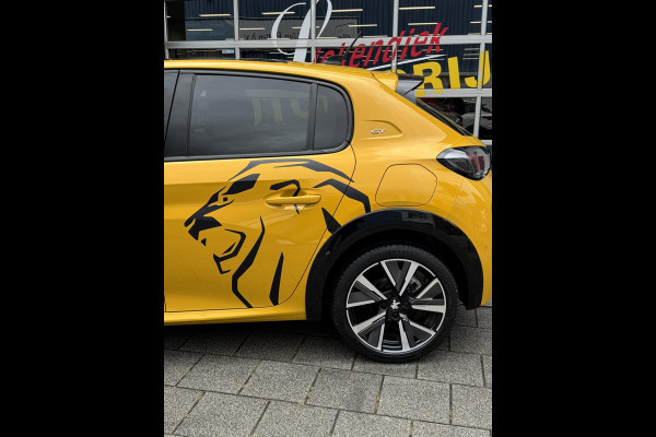 Peugeot 208 1.2 PureTech GT - Panorama dak I Navigatie I Airco I Sport pakket I 1/2 Leer I Trekhaak I Dealer onderhouden