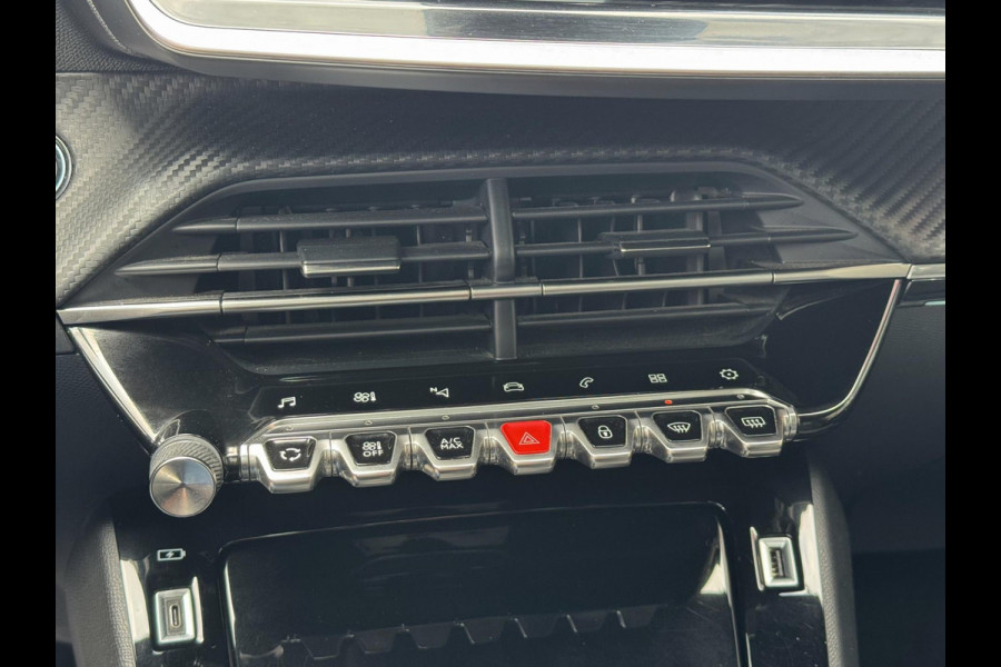 Peugeot 208 1.2 PureTech GT - Panorama dak I Navigatie I Airco I Sport pakket I 1/2 Leer I Trekhaak I Dealer onderhouden