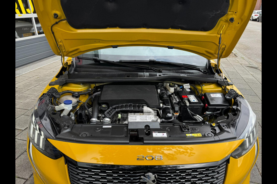 Peugeot 208 1.2 PureTech GT - Panorama dak I Navigatie I Airco I Sport pakket I 1/2 Leer I Trekhaak I Dealer onderhouden
