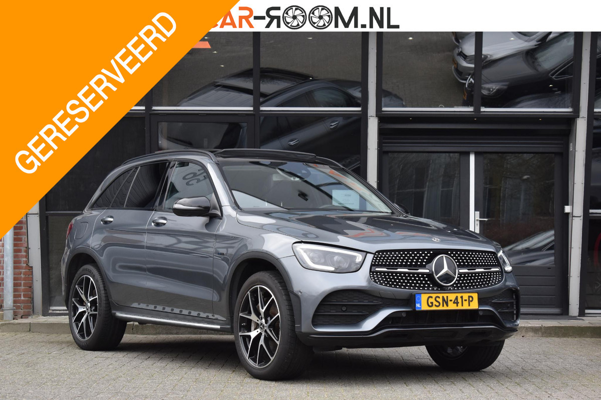 Mercedes-Benz GLC 300e 4MATIC Premium Plus Pano AMG Memory Mercedes-Benz GLC 300e 4MATIC Premium Plus Pano AMG Memory