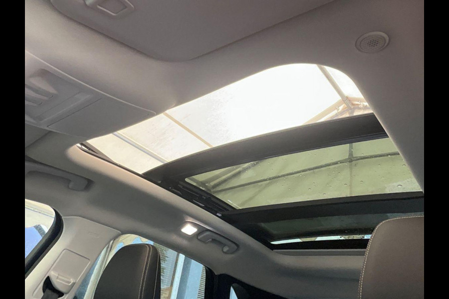 Ford Kuga 2.5 PHEV Vignale | Panoramadak | Adaptive cruise control | Winter Pack | Elektrische achterklep | Head up Display
