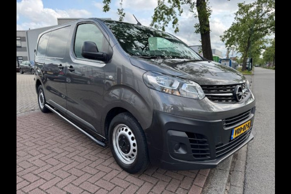Opel Vivaro 2.0 CDTI 145pk L2 H1 Edition 3Persoons Airco,Cruisecontrol,Navigatie Nette Auto