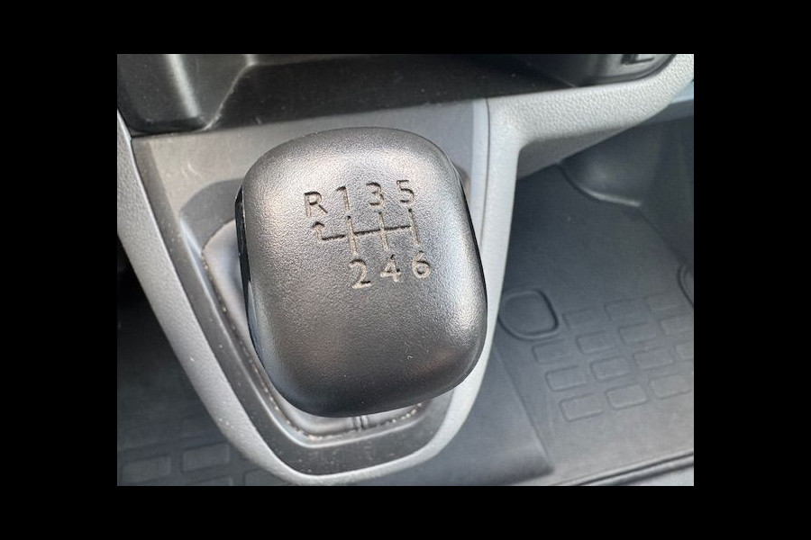 Opel Vivaro 2.0 CDTI 145pk L2 H1 Edition 3Persoons Airco,Cruisecontrol,Navigatie Nette Auto