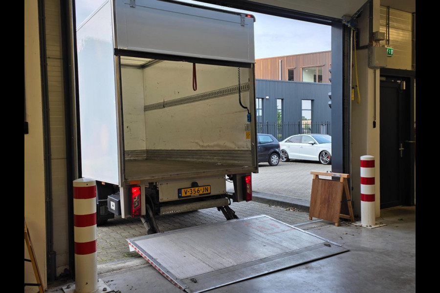Ford Transit 350 2.0 TDCI L3H1 Ambiente | BAKWAGEN MET LAADKLEP / NAP / 6-BAK / AIRCO / CRUISE / BLUETOOTH / ARMSTEUN / EXCL. BTW