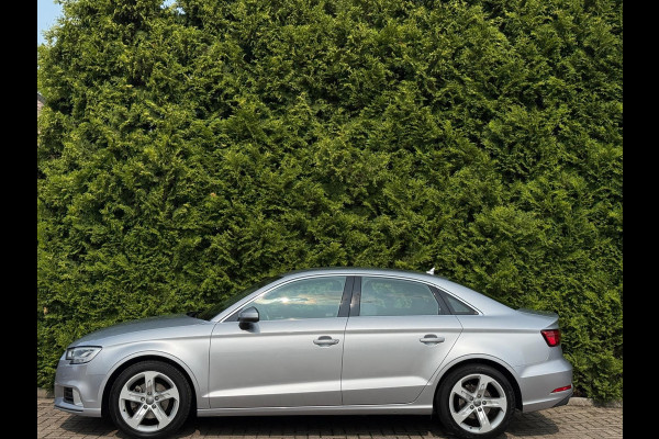 Audi A3 Limousine 30 TFSI Sport CarPlay