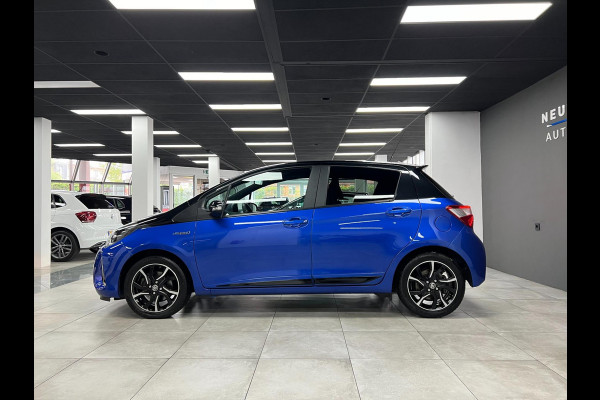 Toyota Yaris 1.5 Hybrid Bi-Tone| Lane | Camera | LED |Keyles