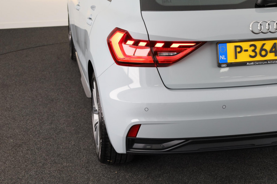 Audi A1 Sportback 30 TFSI Advanced edition 116pk Automaat | Navigatie via App | Climatronic | 17 inch Lichtmetalen velgen |