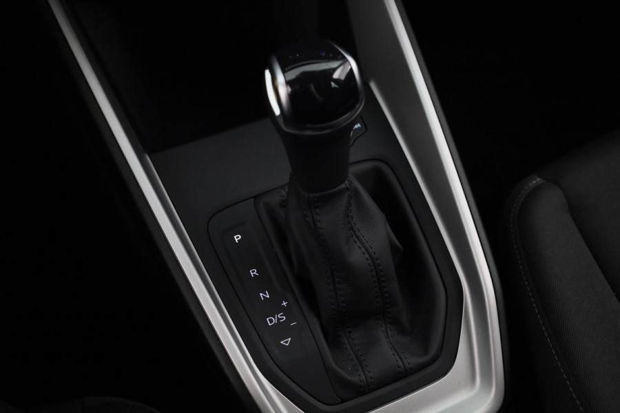 Audi A1 Sportback 30 TFSI Advanced edition 116pk Automaat | Navigatie via App | Climatronic | 17 inch Lichtmetalen velgen |