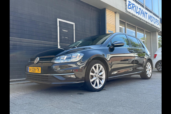 Volkswagen Golf 1.5 TSI Highline Business R