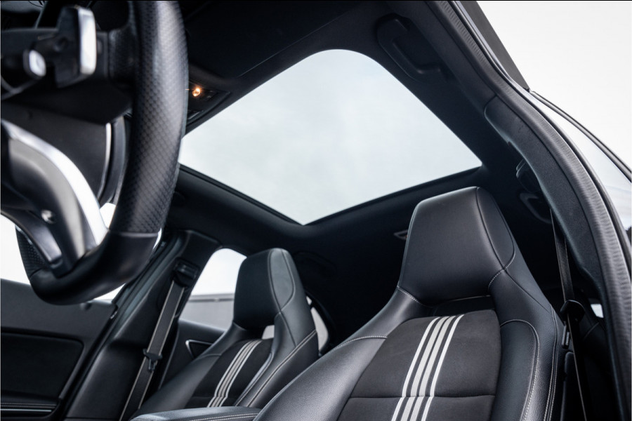 Mercedes-Benz A-Klasse A200 AMG-Line l Panorama l Keyles start l Stoel verw.