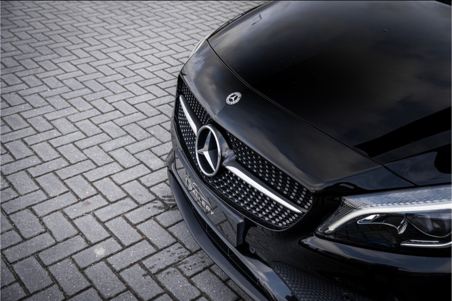 Mercedes-Benz A-Klasse A200 AMG-Line l Panorama l Keyles start l Stoel verw.
