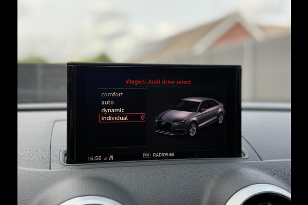 Audi A3 Limousine 30 TFSI Sport CarPlay