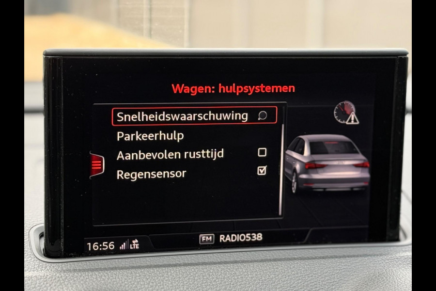 Audi A3 Limousine 30 TFSI Sport CarPlay