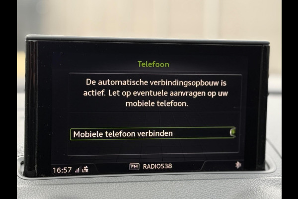 Audi A3 Limousine 30 TFSI Sport CarPlay