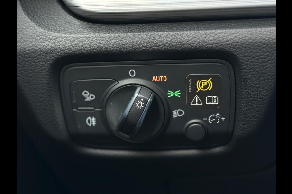 Audi A3 Limousine 30 TFSI Sport CarPlay
