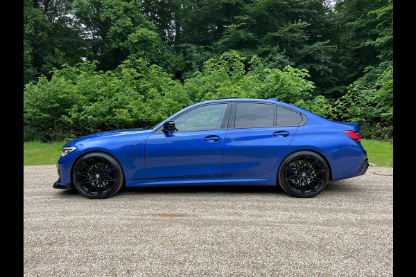 BMW 3-serie 330e High Executive | M Sport Automaat / Schuif-kanteldak / Sportstoelen / Adaptieve LED / M Adaptief onderstel