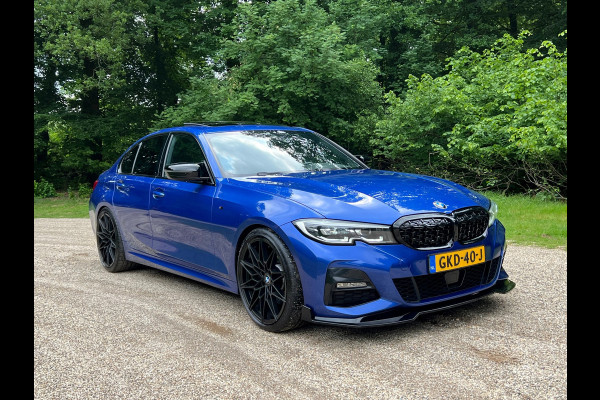 BMW 3-serie 330e High Executive | M Sport Automaat / Schuif-kanteldak / Sportstoelen / Adaptieve LED / M Adaptief onderstel
