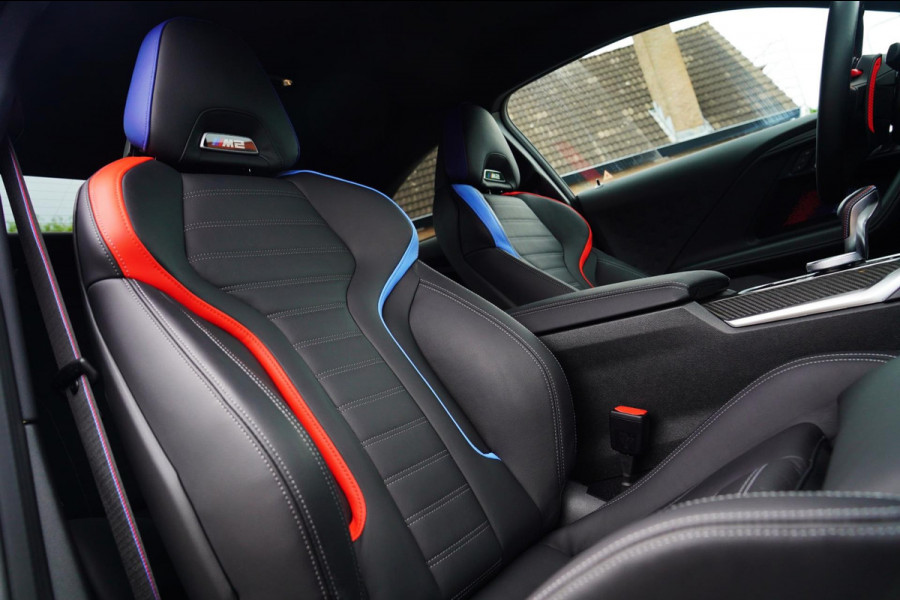 BMW 2 Serie Coupé M2 | Carbon Dak | M Aerodynamica | BTW | Headup | Stuurverwarming
