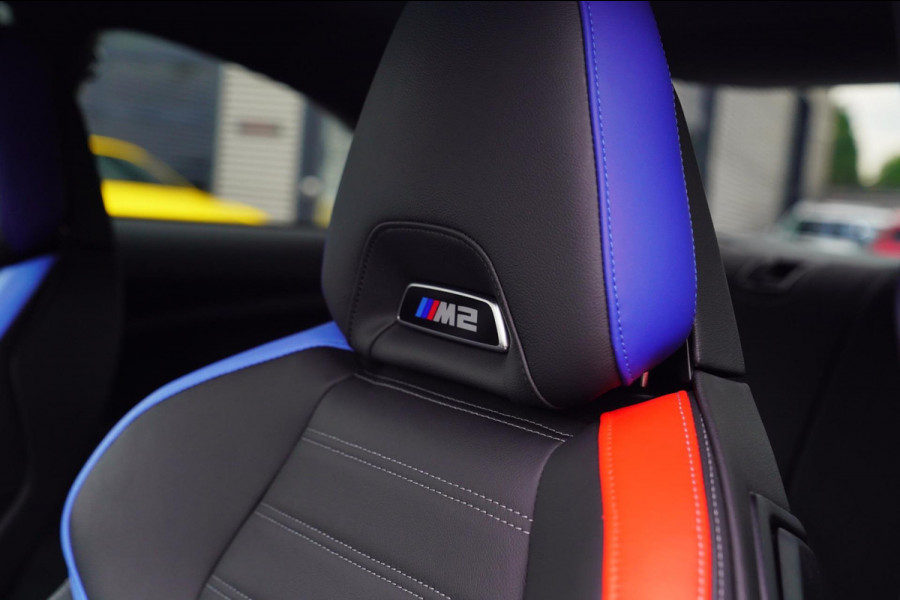 BMW 2 Serie Coupé M2 | Carbon Dak | M Aerodynamica | BTW | Headup | Stuurverwarming
