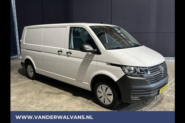 Volkswagen Transporter 2.0 TDI 150 pk L2H1 Euro6 # Airco | Trekhaak | Cruisecontrol | Apple Carplay | PDC Parkeersensoren, Android Auto