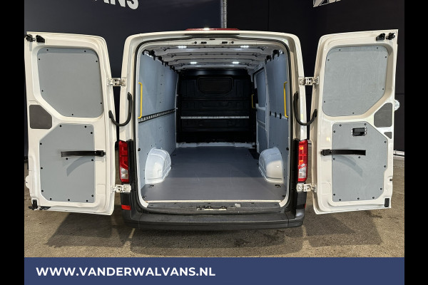 Volkswagen Crafter 2.0 TDI 140pk L3H2 L2H1 Euro6 # Airco | Cruisecontrol | Bijrijdersbank 3000kg trekvermogen