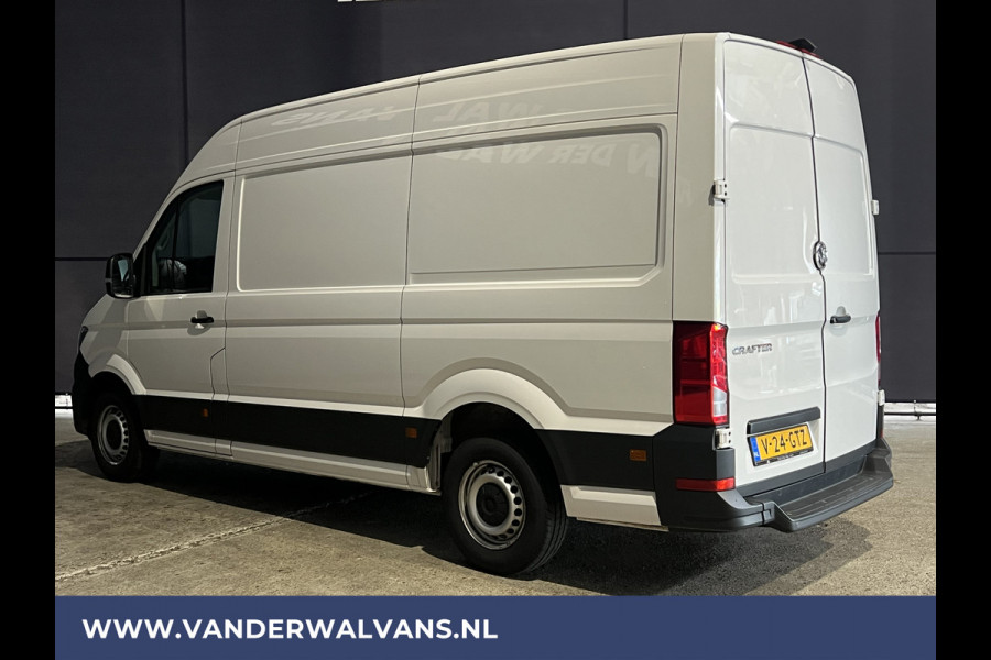 Volkswagen Crafter 2.0 TDI 140pk L3H3 L2H2 Euro6 # Airco | Camera | Apple Carplay | Android Auto Bijrijdersbank