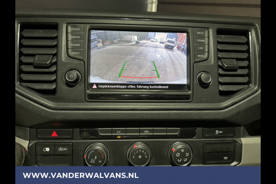 Volkswagen Crafter 2.0 TDI 140pk L3H3 L2H2 Euro6 # Airco | Camera | Apple Carplay | Android Auto Bijrijdersbank