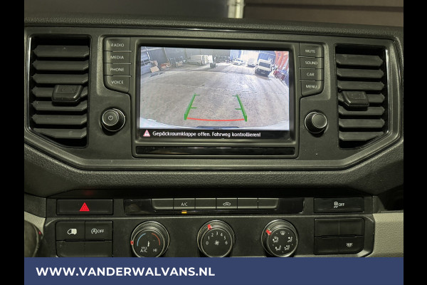 Volkswagen Crafter 2.0 TDI 140pk L3H3 L2H2 Euro6 # Airco | Camera | Apple Carplay | Android Auto Bijrijdersbank